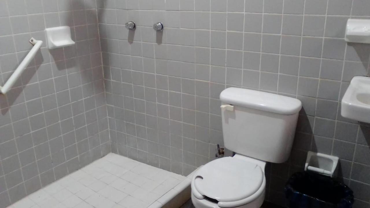 Hotel Club Abuelos ハラパ エクステリア 写真