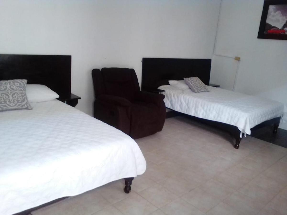 Hotel Club Abuelos ハラパ エクステリア 写真